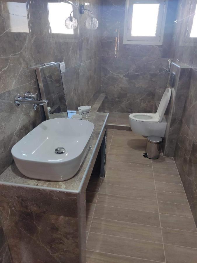 Geka'S Apartment Скала-Рахониу Экстерьер фото