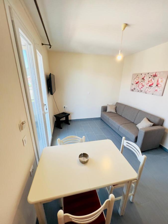 Geka'S Apartment Скала-Рахониу Экстерьер фото